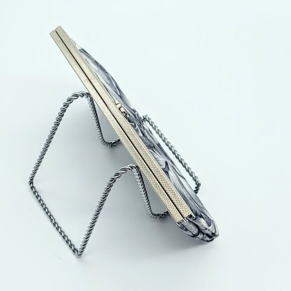 Grey Floral Fabric Silver Finish Metal Clasp Wallet - Picture 5 of 6